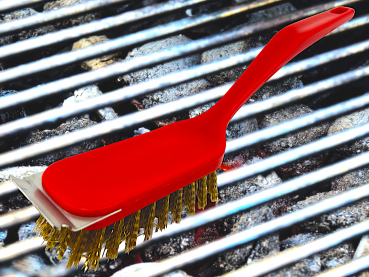 grill brush with metal scraper